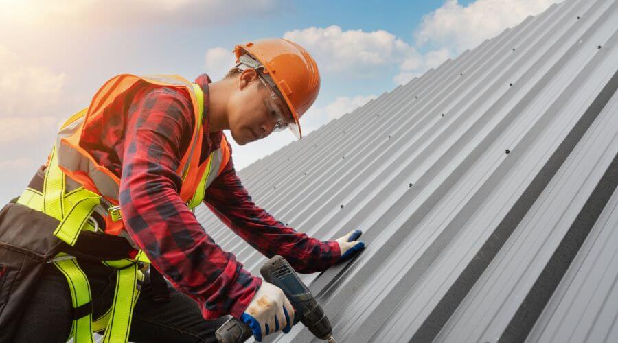 Professional Emergency Roof Repairs services in Woolwine, VA